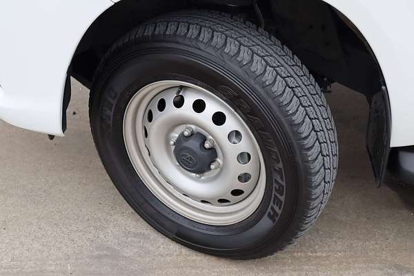 2024 Toyota Hilux SR GUN126R 4X4