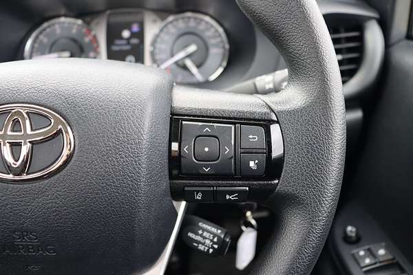 2024 Toyota Hilux SR GUN126R 4X4