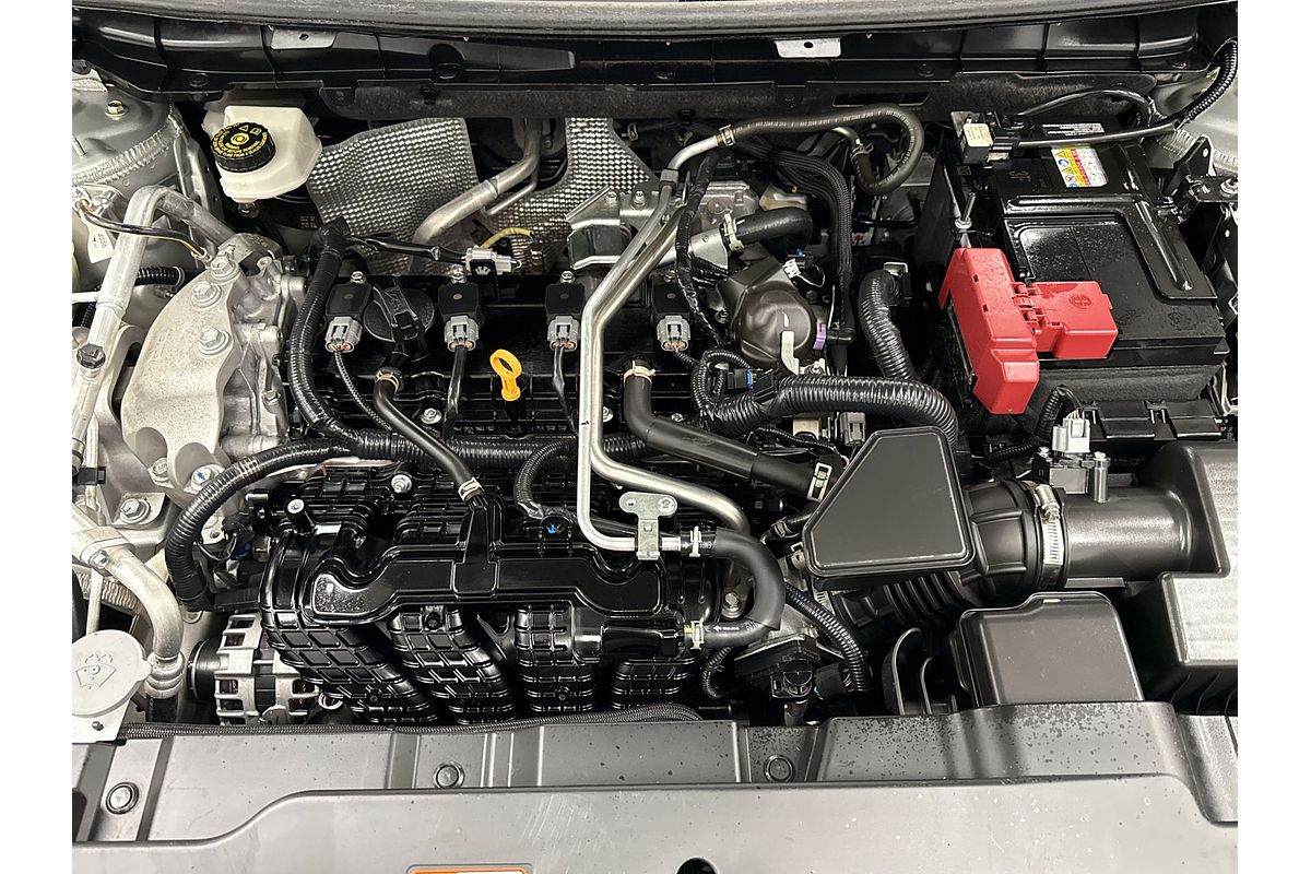 2023 Mitsubishi Outlander ES ZM