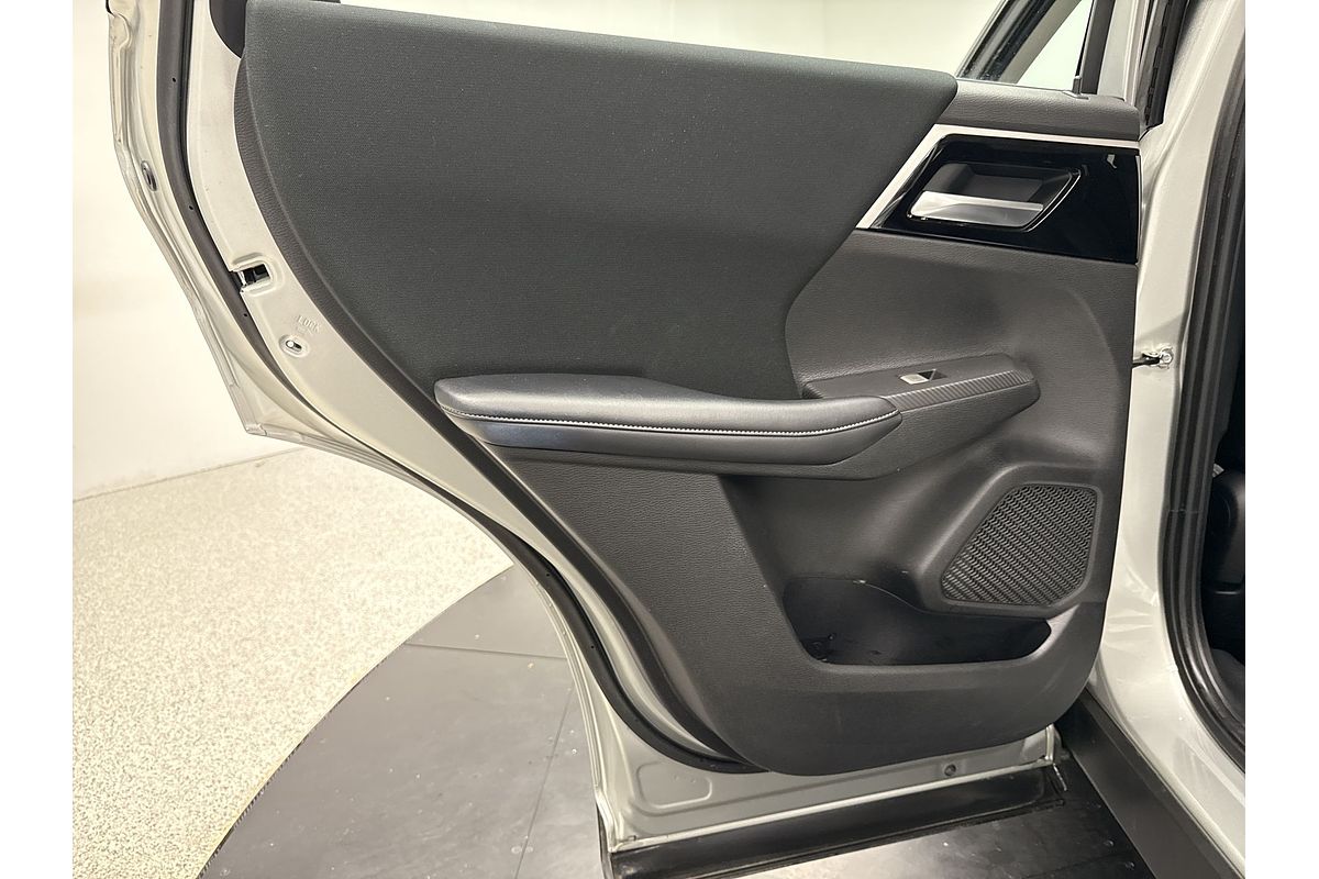 2023 Mitsubishi Outlander ES ZM