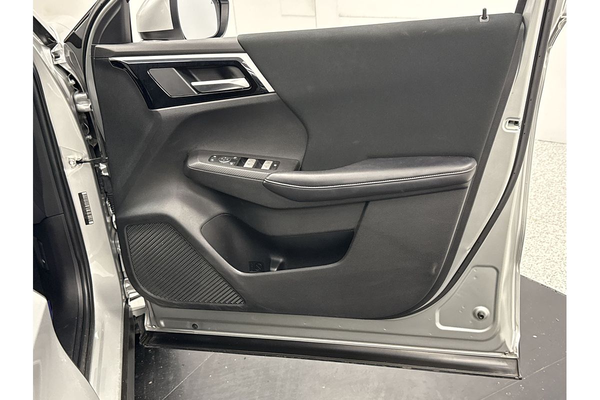 2023 Mitsubishi Outlander ES ZM