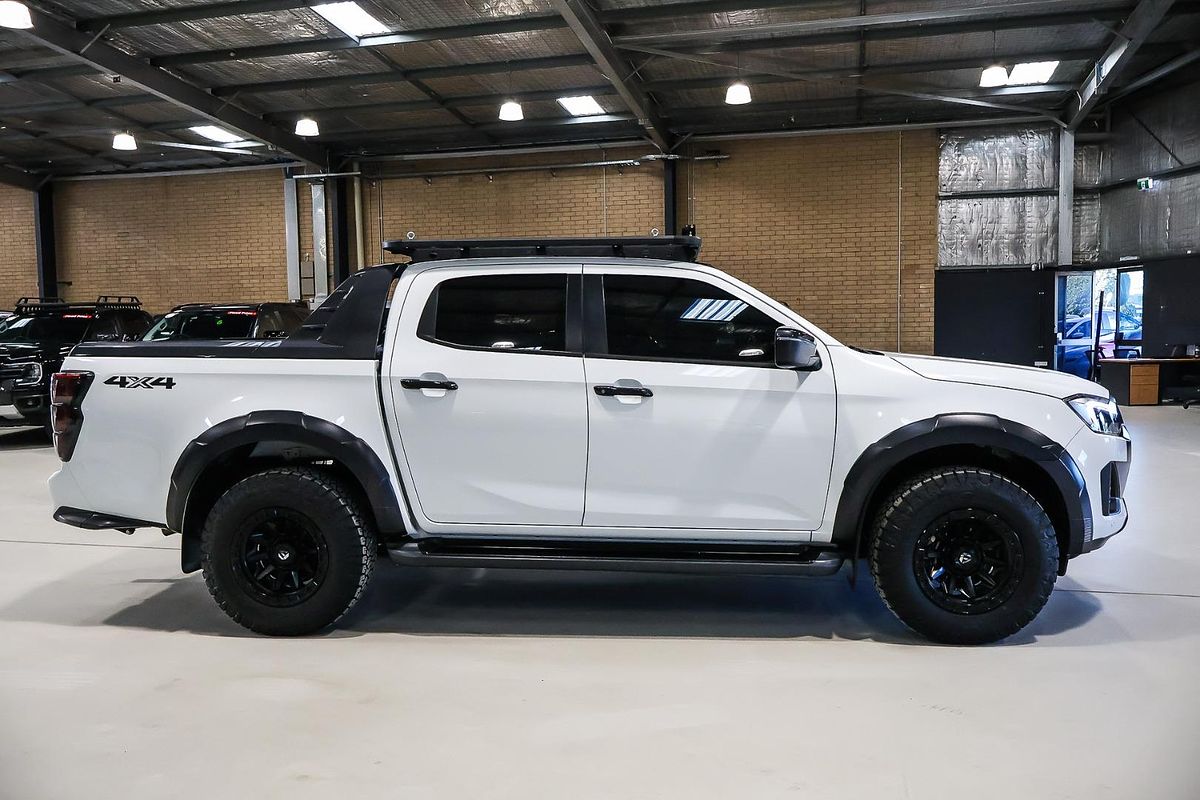 2024 Isuzu D-MAX X-TERRAIN 4X4
