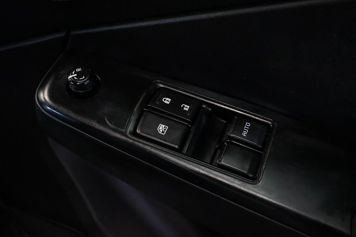 2021 Isuzu D-MAX SX High Ride Rear Wheel Drive