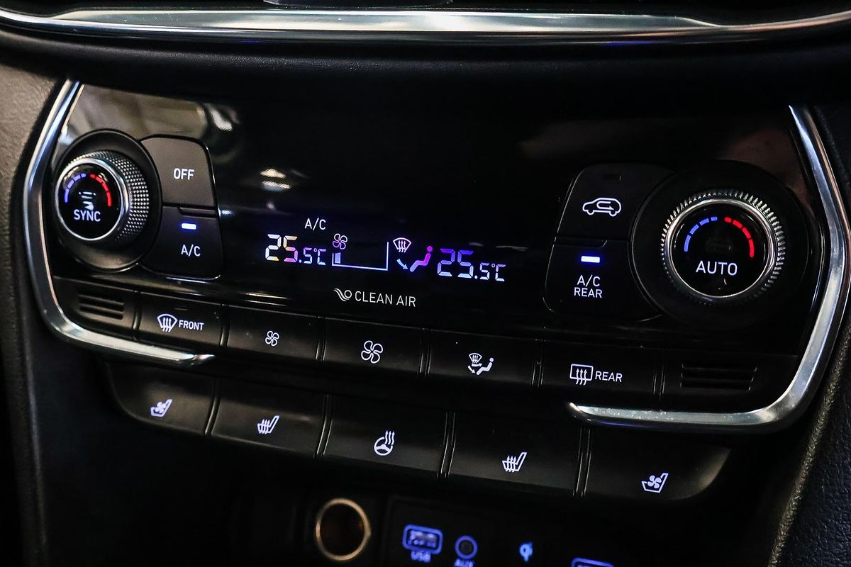 2020 Hyundai Santa Fe Highlander TM.2