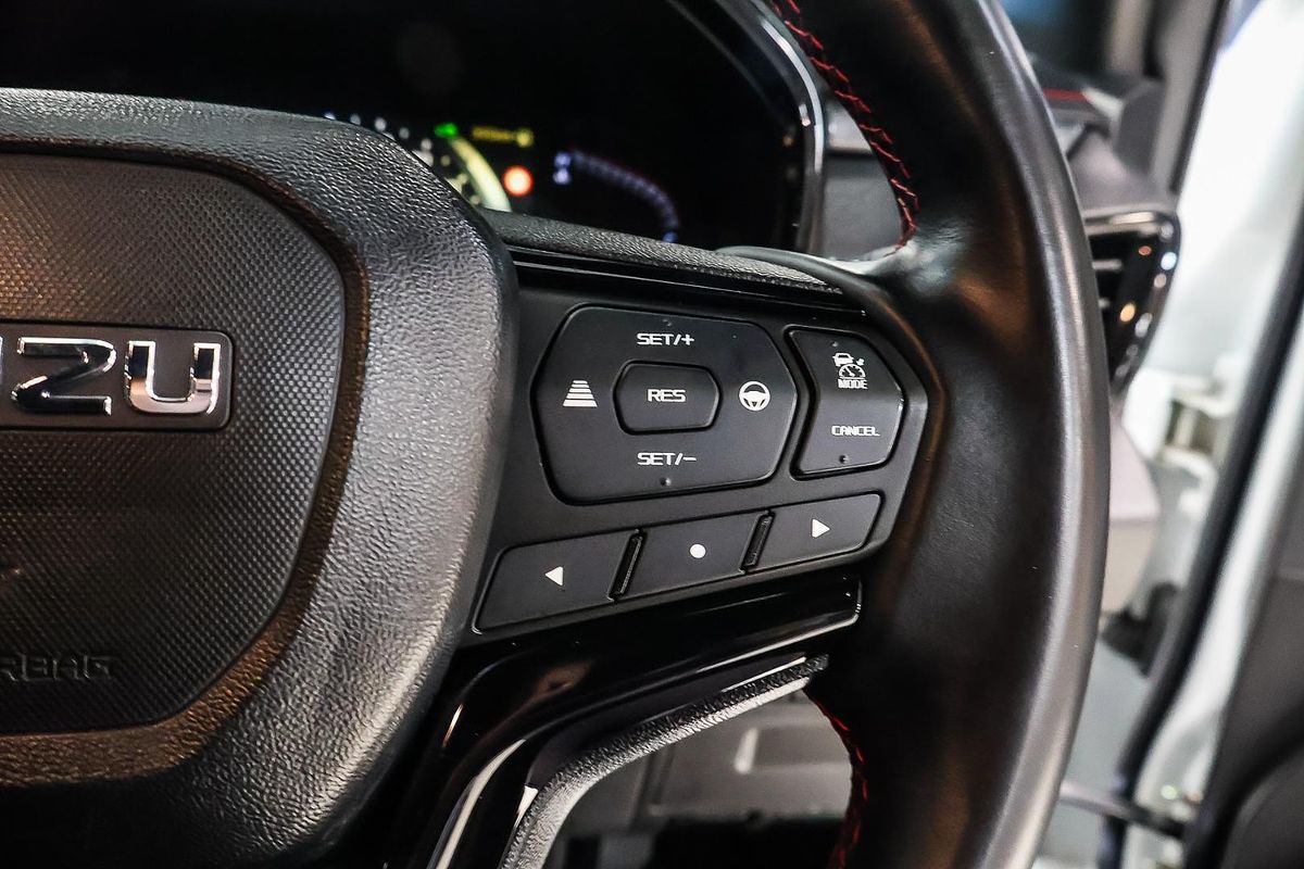 2024 Isuzu D-MAX X-TERRAIN 4X4