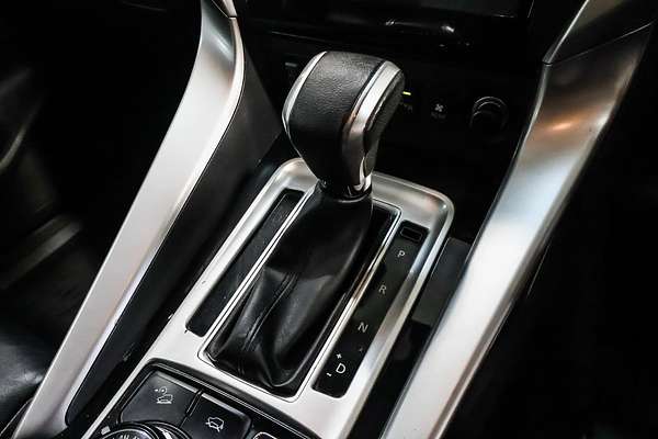2016 Mitsubishi Pajero Sport Exceed QE