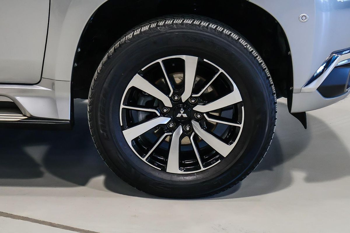 2016 Mitsubishi Pajero Sport Exceed QE