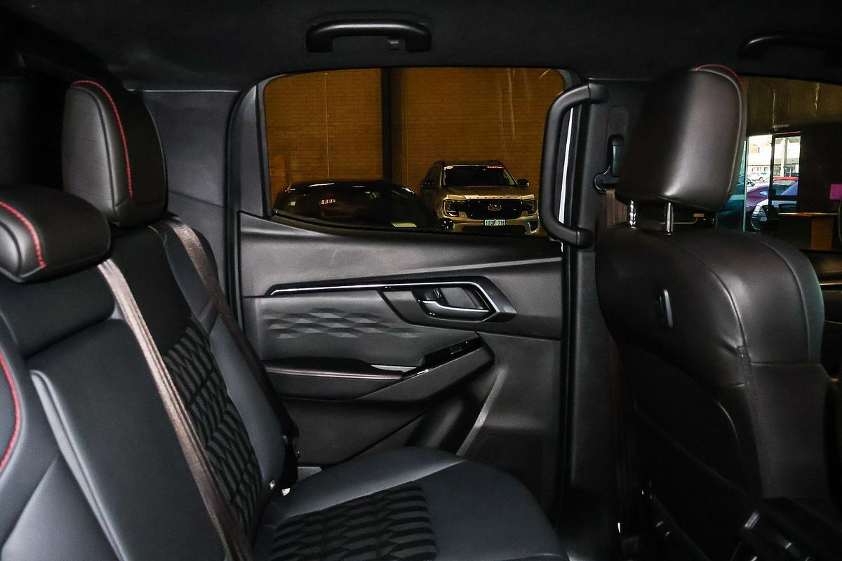 2024 Isuzu D-MAX X-TERRAIN 4X4