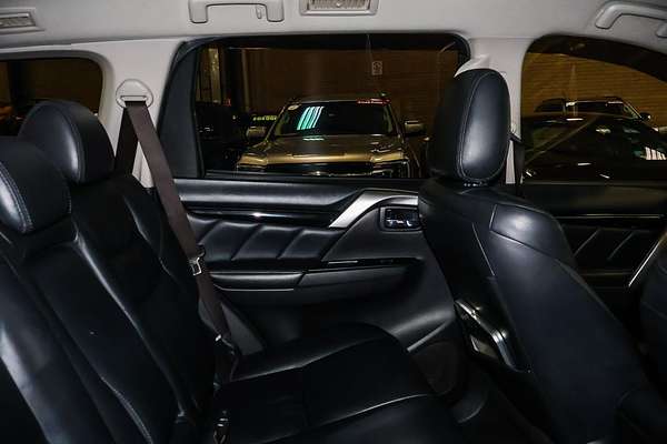 2016 Mitsubishi Pajero Sport Exceed QE