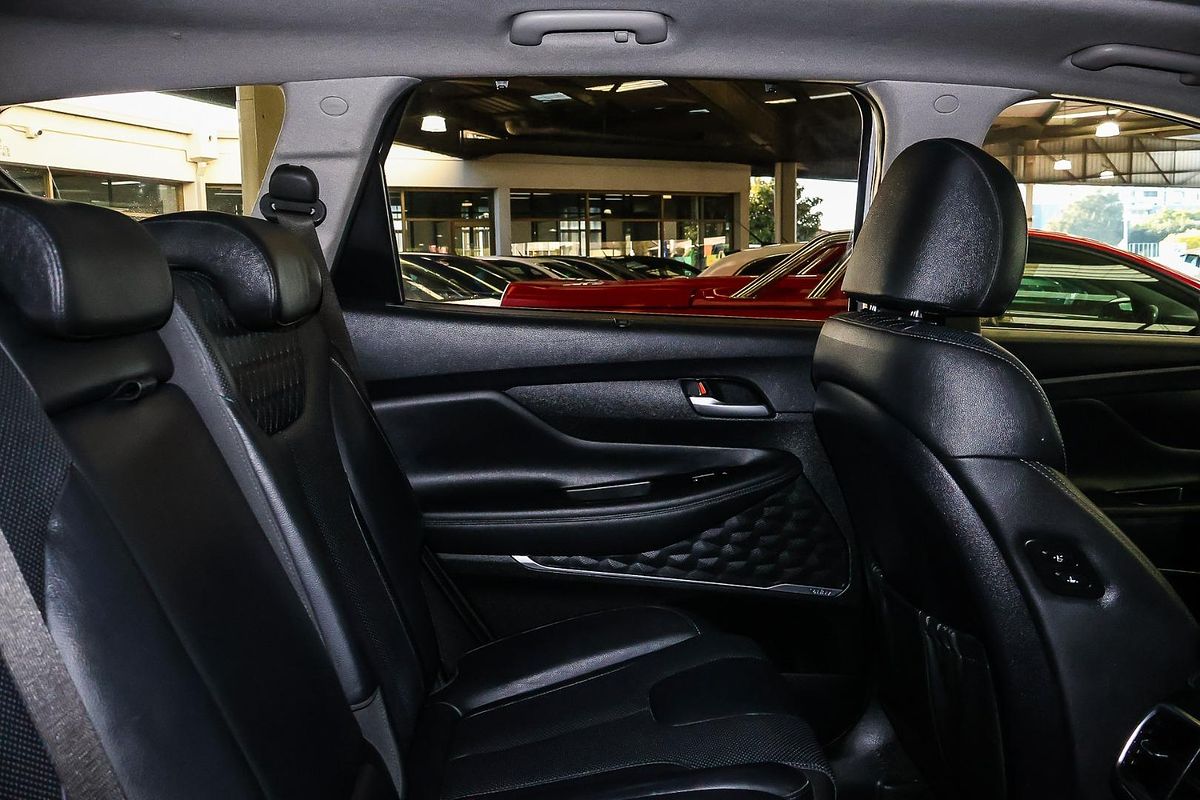 2020 Hyundai Santa Fe Highlander TM.2