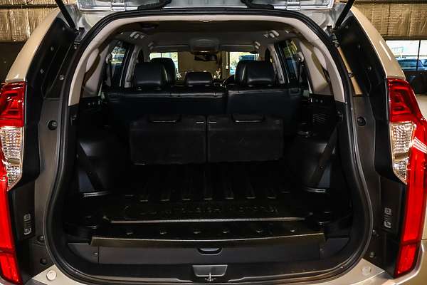2016 Mitsubishi Pajero Sport Exceed QE