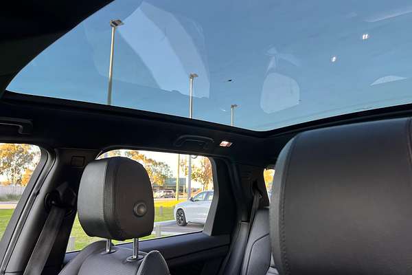 2020 Land Rover Discovery Sport P250 SE L550