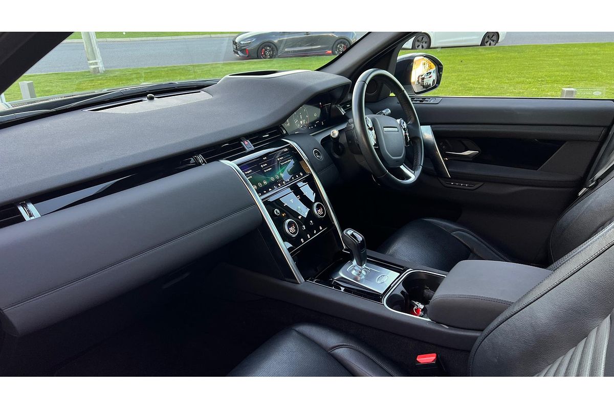 2020 Land Rover Discovery Sport P250 SE L550