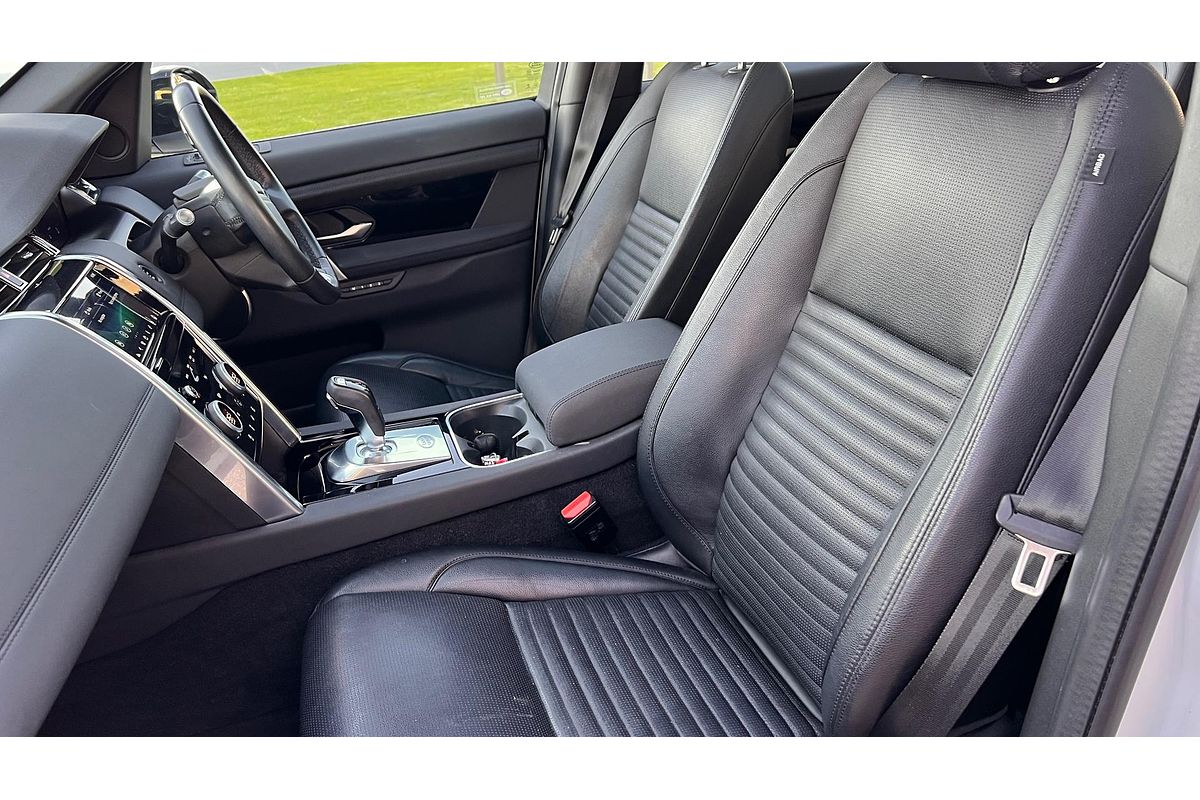 2020 Land Rover Discovery Sport P250 SE L550
