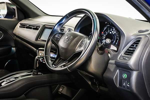 2018 Honda HR-V RS
