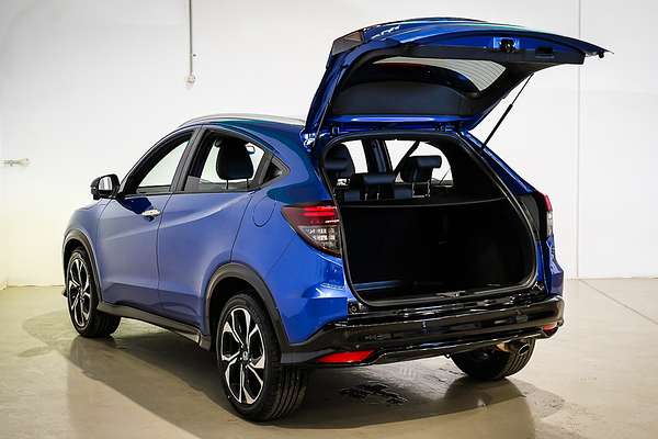 2018 Honda HR-V RS