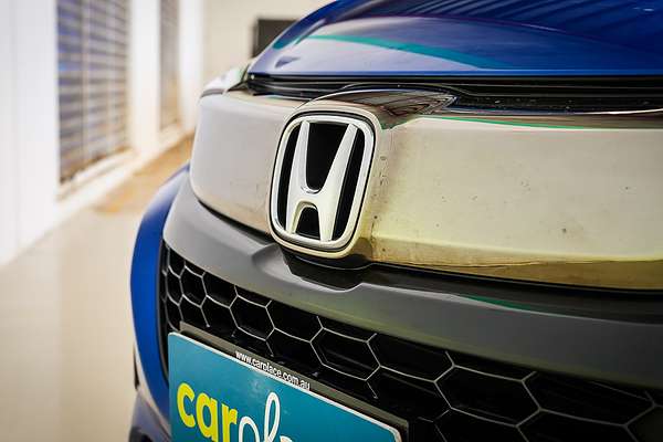 2018 Honda HR-V RS