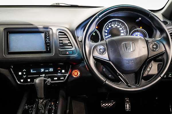 2018 Honda HR-V RS