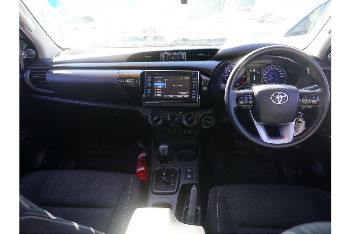 2019 Toyota Hilux SR GUN126R 4X4