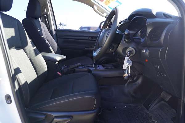 2019 Toyota Hilux SR GUN126R 4X4