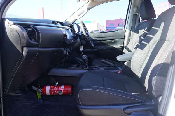2019 Toyota Hilux SR GUN126R 4X4