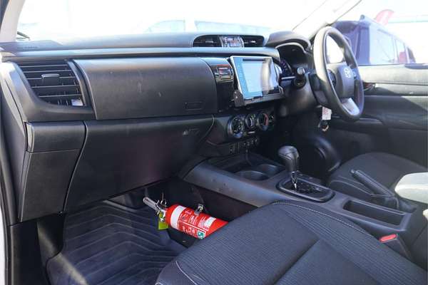 2019 Toyota Hilux SR GUN126R 4X4