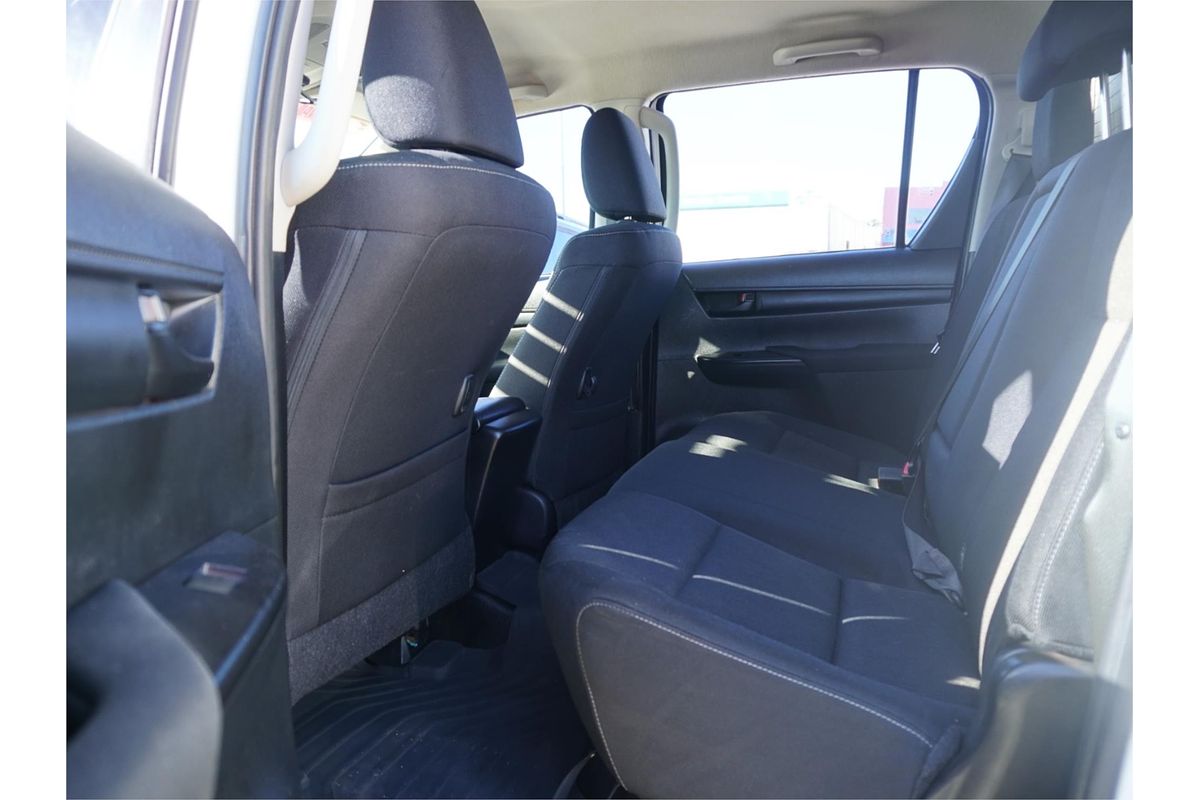 2019 Toyota Hilux SR GUN126R 4X4