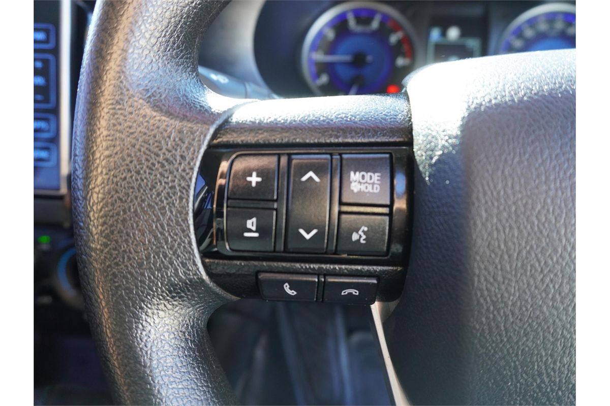 2019 Toyota Hilux SR GUN126R 4X4
