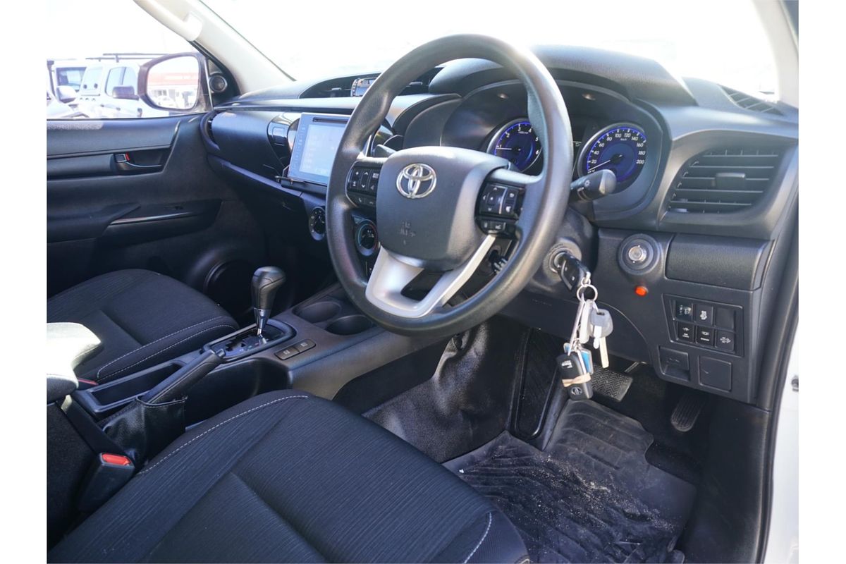 2019 Toyota Hilux SR GUN126R 4X4