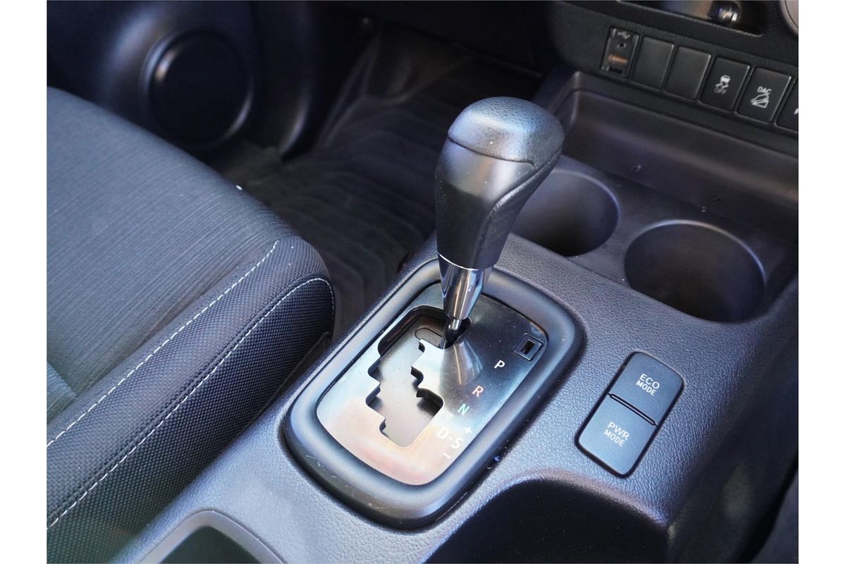 2019 Toyota Hilux SR GUN126R 4X4