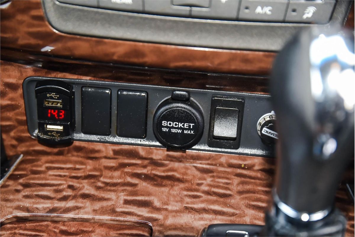 2015 Nissan Patrol Ti Y62
