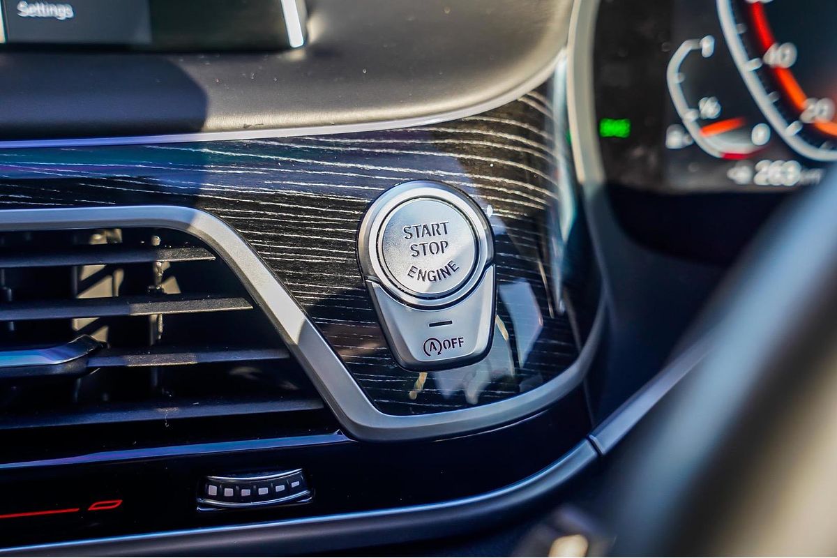 2021 BMW 7 Series 750i xDrive G11 LCI