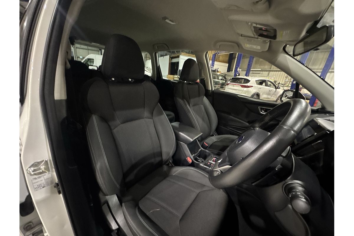 2021 Subaru Forester 2.5i S5