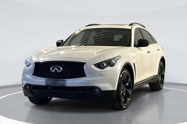 2019 INFINITI QX70 S Premium S51
