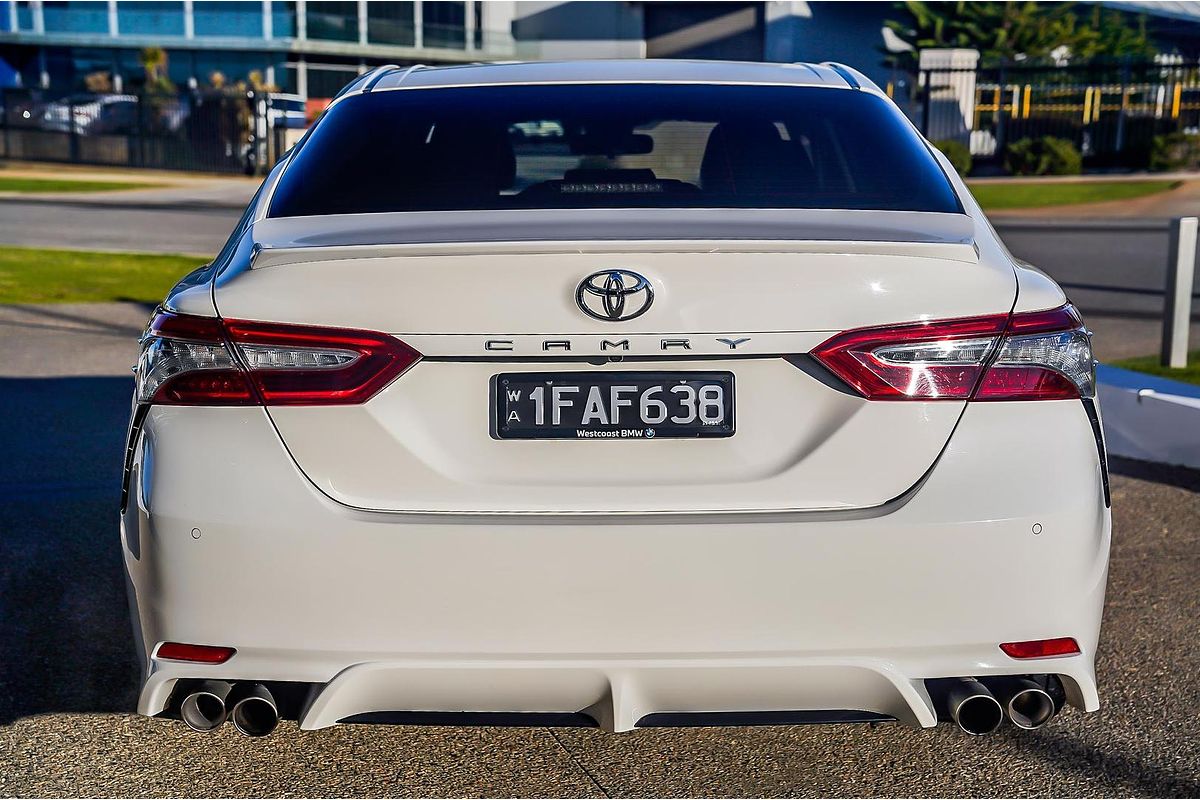 2018 Toyota Camry SX GSV70R