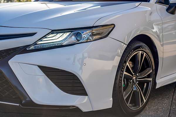 2018 Toyota Camry SX GSV70R