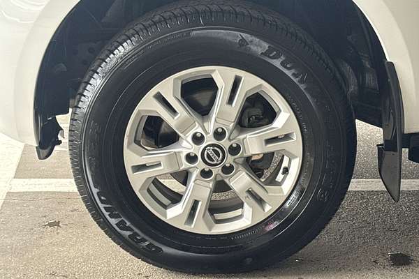 2021 Nissan Navara ST D23 4X4