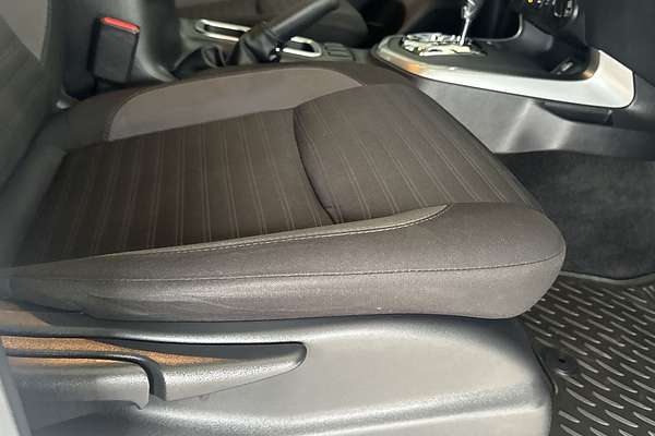 2021 Nissan Navara ST D23 4X4