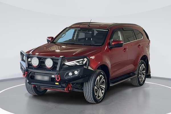 2022 Isuzu MU-X LS-T