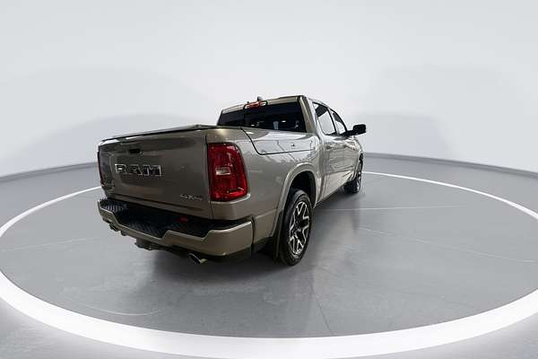 2025 RAM 1500 Laramie Sport Hurricane SO RamBox DT 4X4 SWB