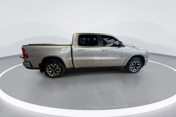 2025 RAM 1500 Laramie Sport Hurricane SO RamBox DT 4X4 SWB