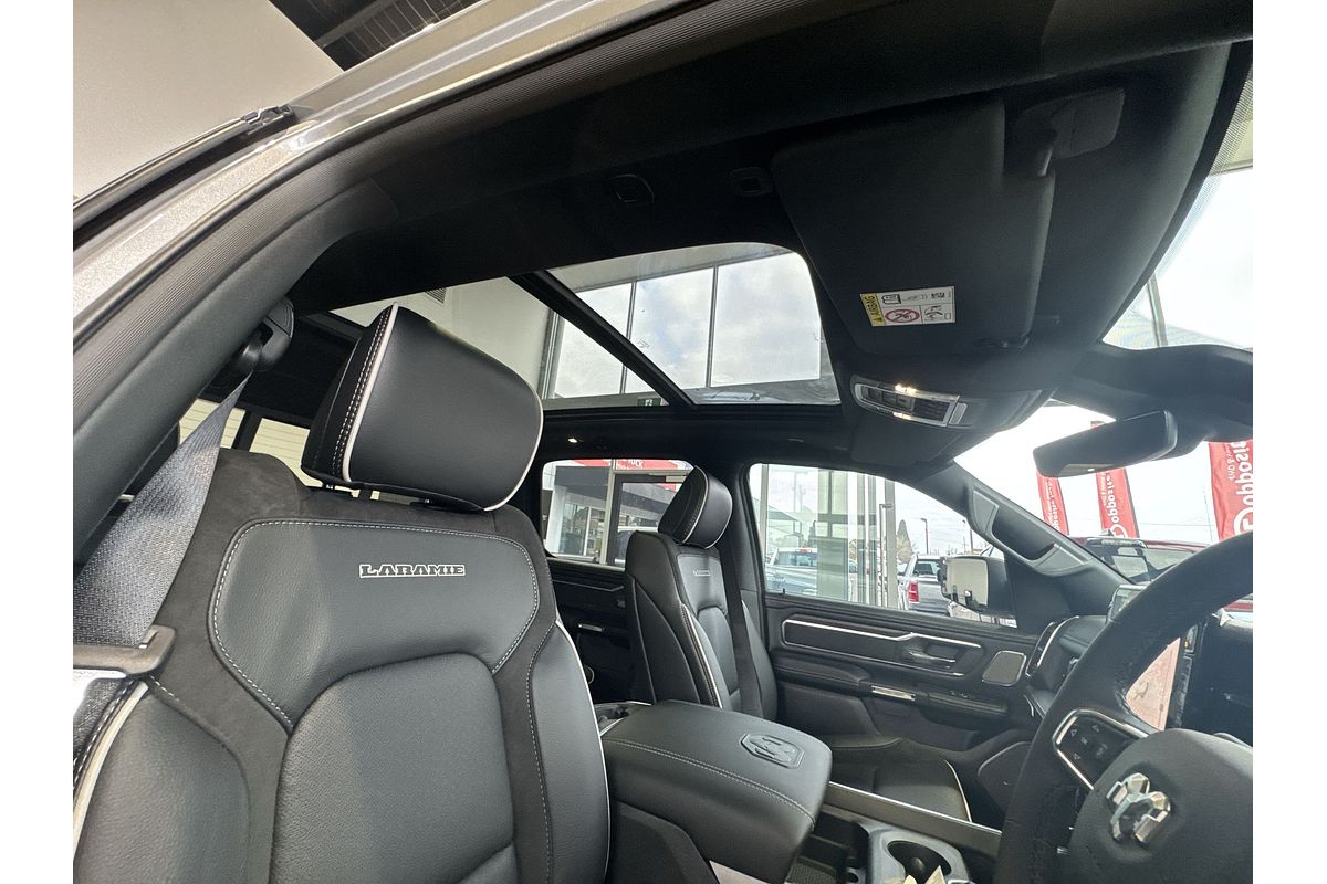 2025 RAM 1500 Laramie Sport Hurricane SO RamBox DT 4X4 SWB
