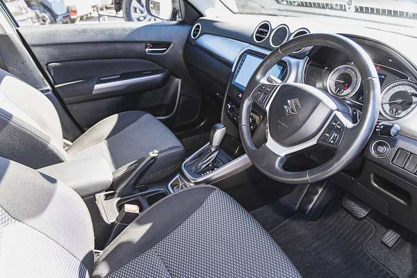 2022 Suzuki Vitara Turbo LY Series II