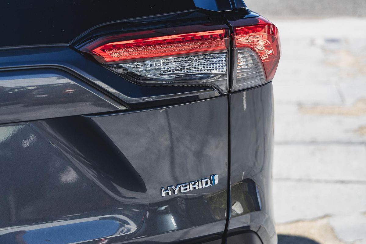 2020 Toyota RAV4 GXL AXAH52R