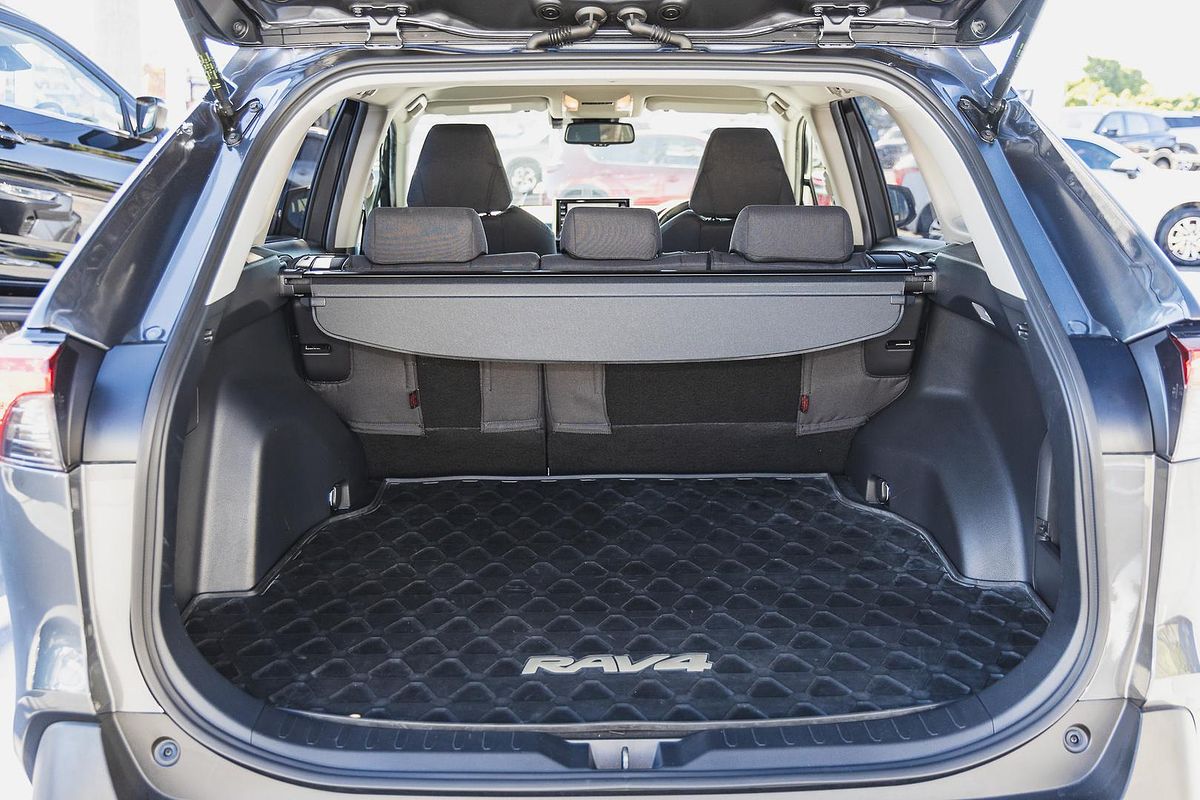 2020 Toyota RAV4 GXL AXAH52R