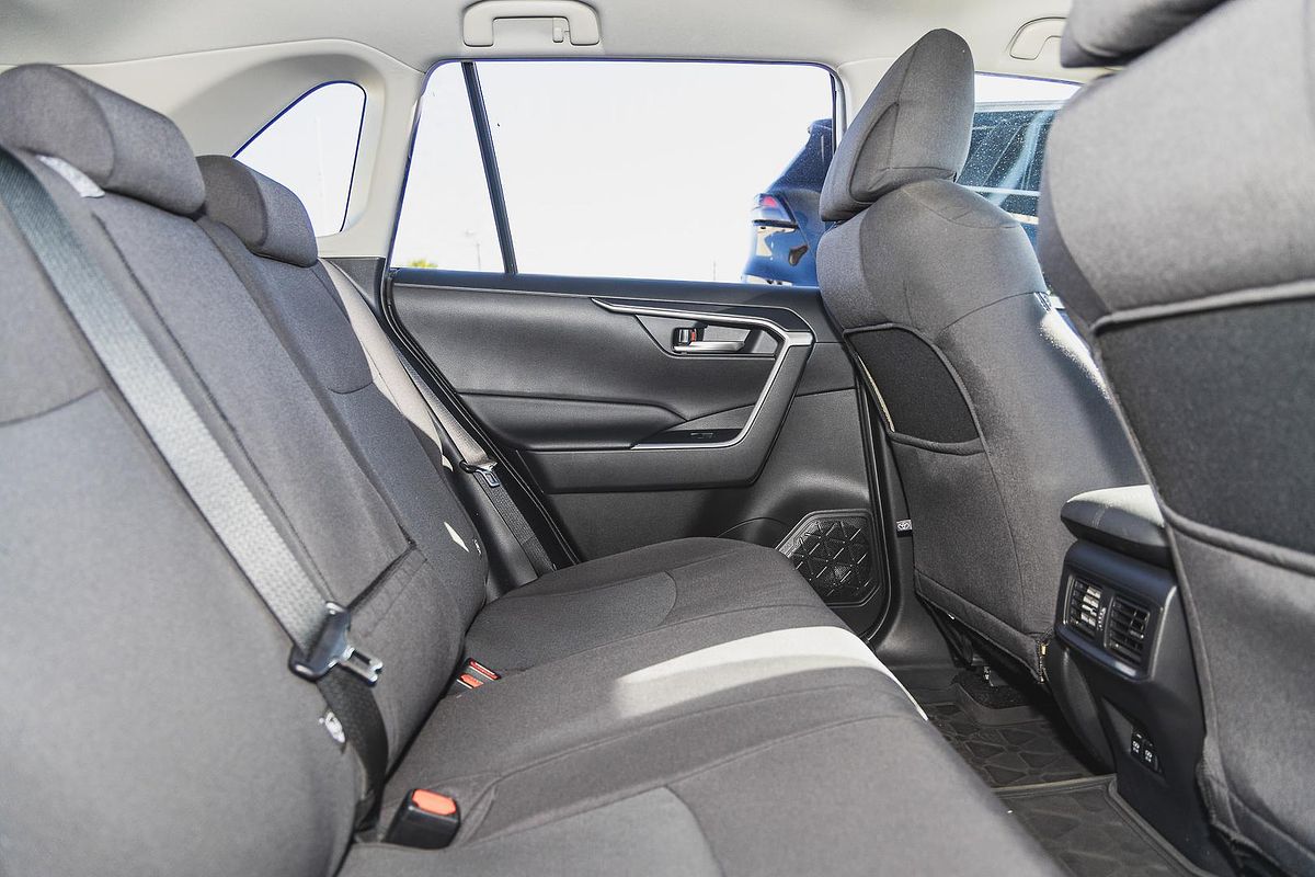 2020 Toyota RAV4 GXL AXAH52R