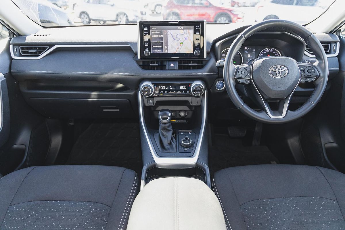 2020 Toyota RAV4 GXL AXAH52R