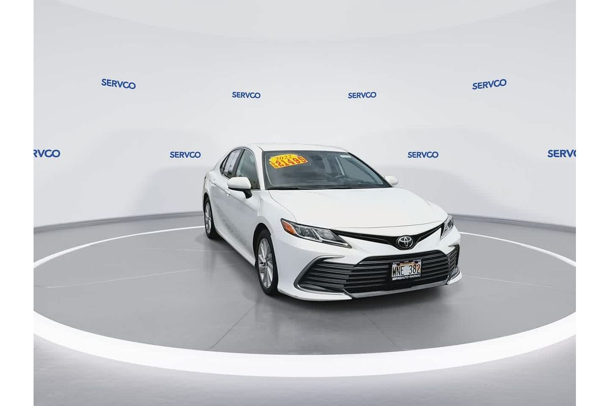 2022 Toyota Camry LE