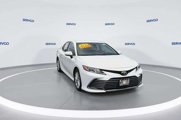 2022 Toyota Camry LE