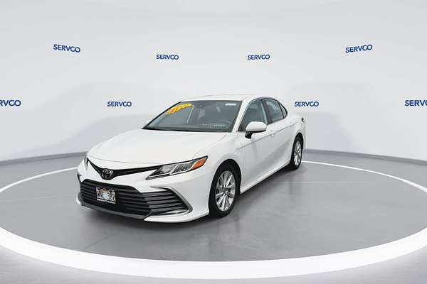 2022 Toyota Camry LE